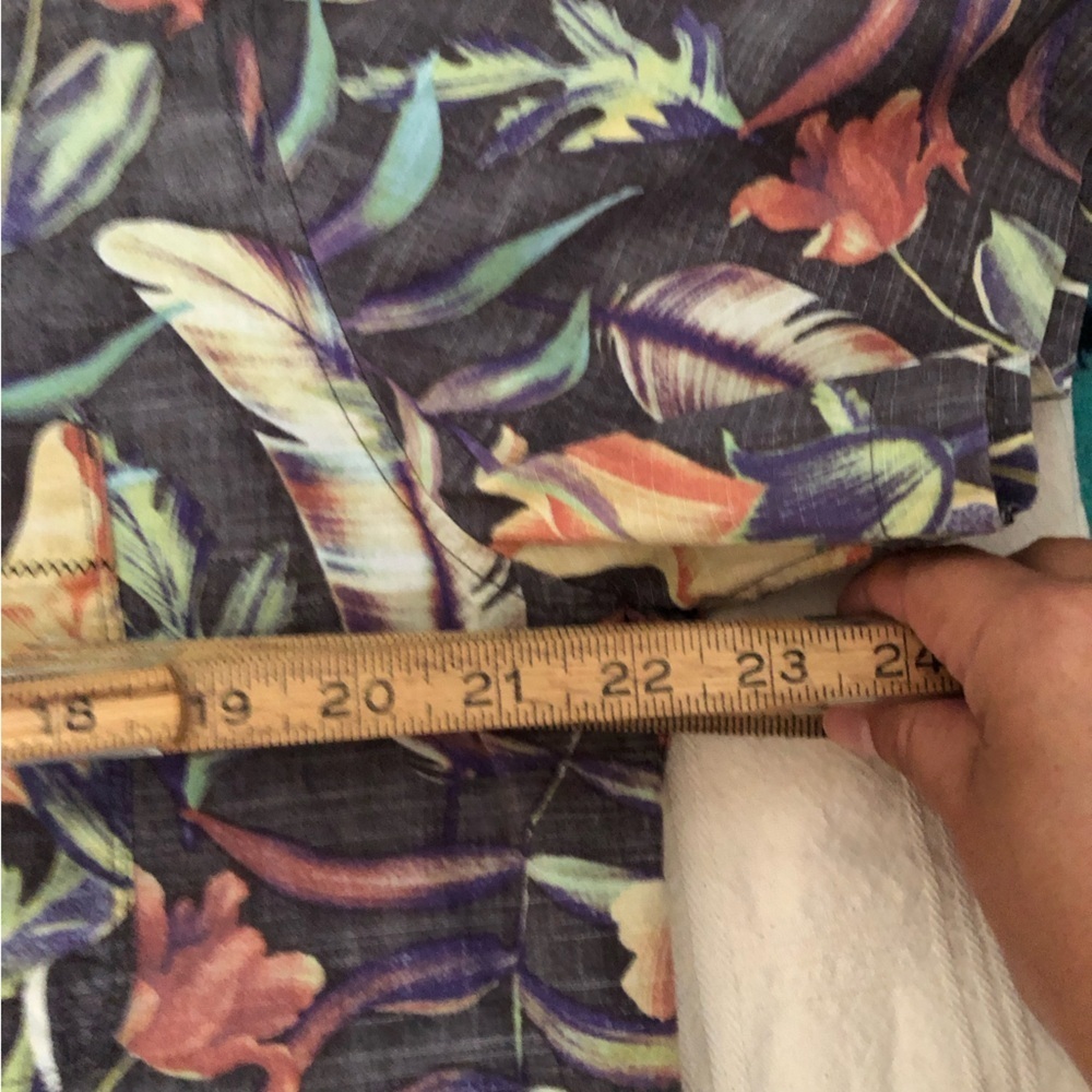 Hurley Men's Tropical Print Shirt XL - Picture 3 of 8